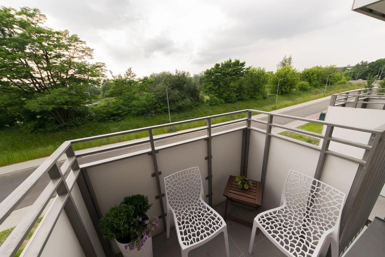 Cosy Studio With Private Garage P4You Pl Apartamento Cracovia Exterior foto